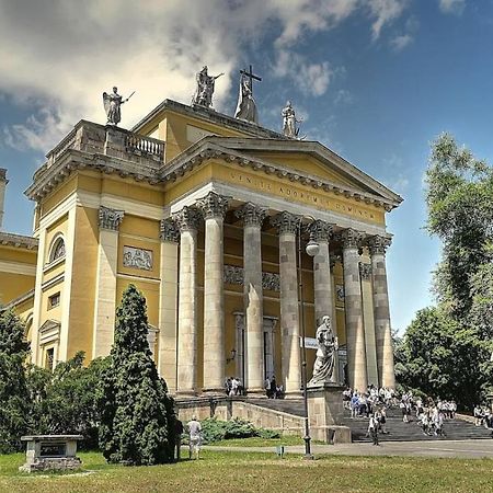 Apartament Oliaparman Eger Zewnętrze zdjęcie