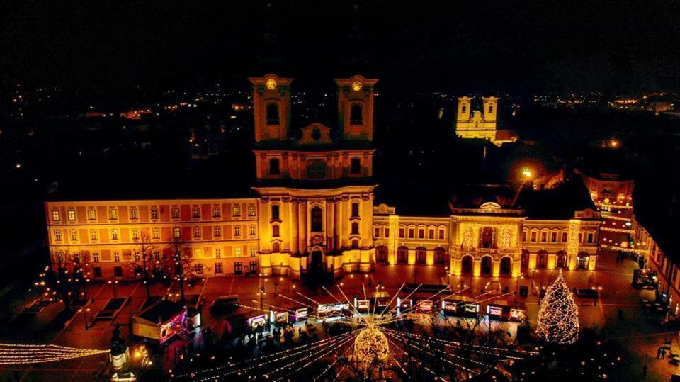 Apartament Oliaparman Eger Zewnętrze zdjęcie